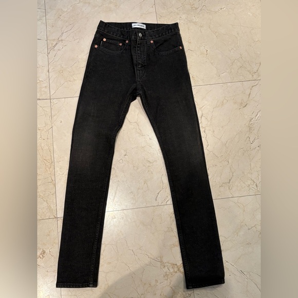 Black‎ Jeans - Picture 1 of 3